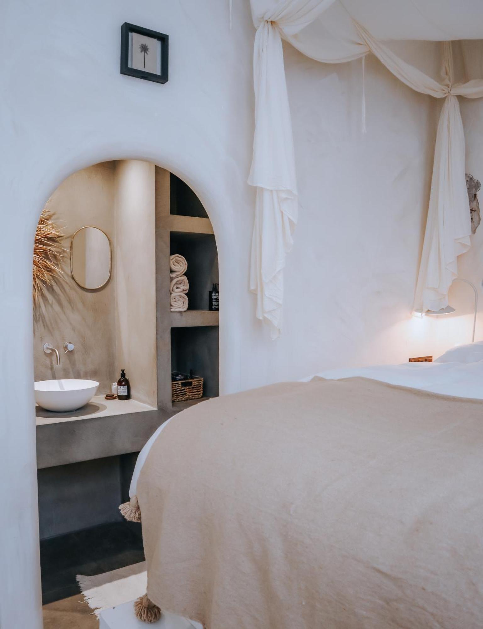 Haert Boutique Wellness Suites City Centre Гарлем Экстерьер фото
